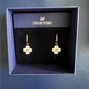 swarovski dangle latisha earings